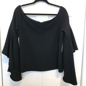 Beautiful Off the Shoulder Top- LIKE NEW
